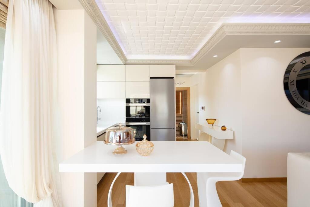 סיטייה Ni President Suite, Demani President Suites מראה חיצוני תמונה